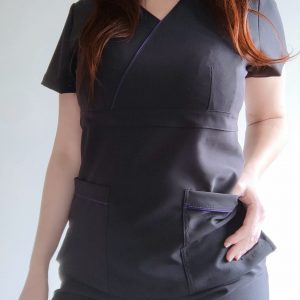 Top strech active Antifluidos-Negro con detalles en color