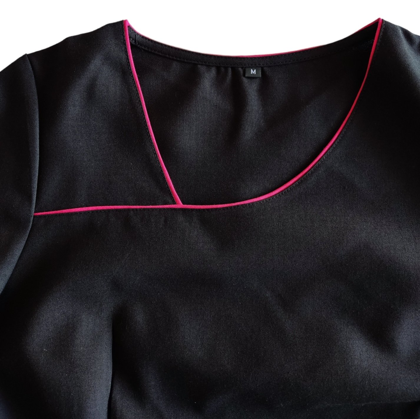Top Mujer Negro cuello U - Imagen 2